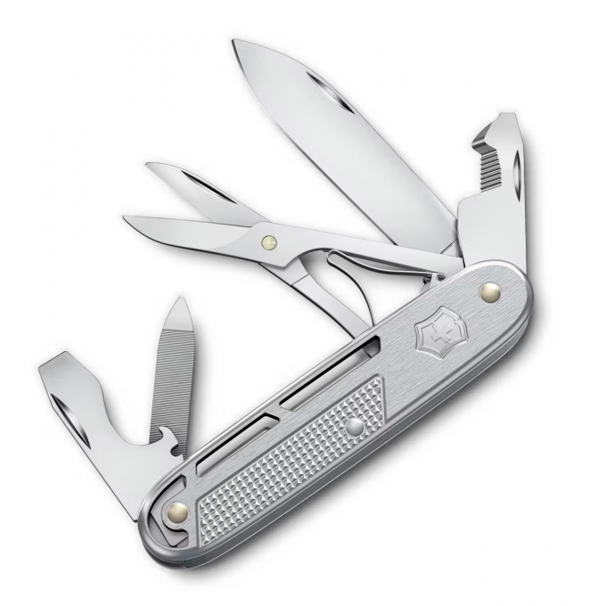 Нож перочинный VICTORINOX SYNERGY X ALOX () 93мм серебристый 0.8226.26
