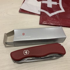 Нож VICTORINOX PICKNICKER 0.8353