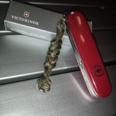 Нож VICTORINOX HIKER 1.4613