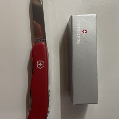 Нож VICTORINOX OUTRIDER 0.8513